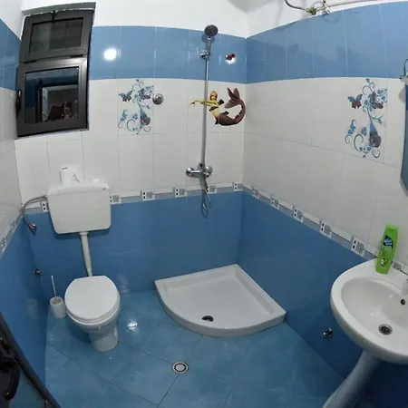 Reci Ξενοδοχείο *